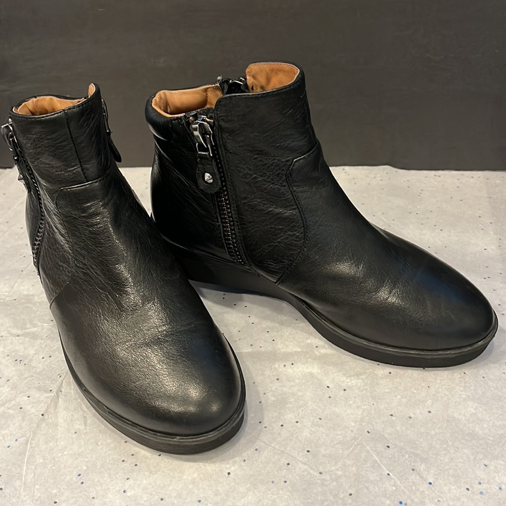 Leather Bootie, Gentle Souls Kenneth Cole Harper, Womens 6, Fashion Sneaker